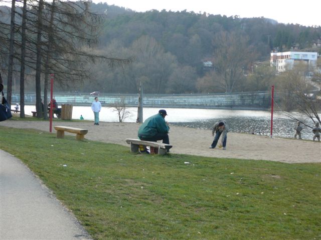 p1000563